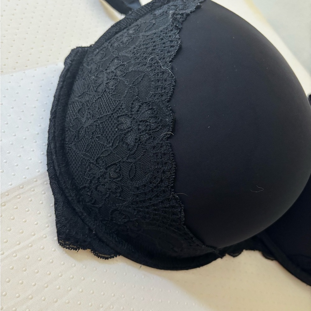 Elegant Black Lace push up Bra - Picture 2 of 6